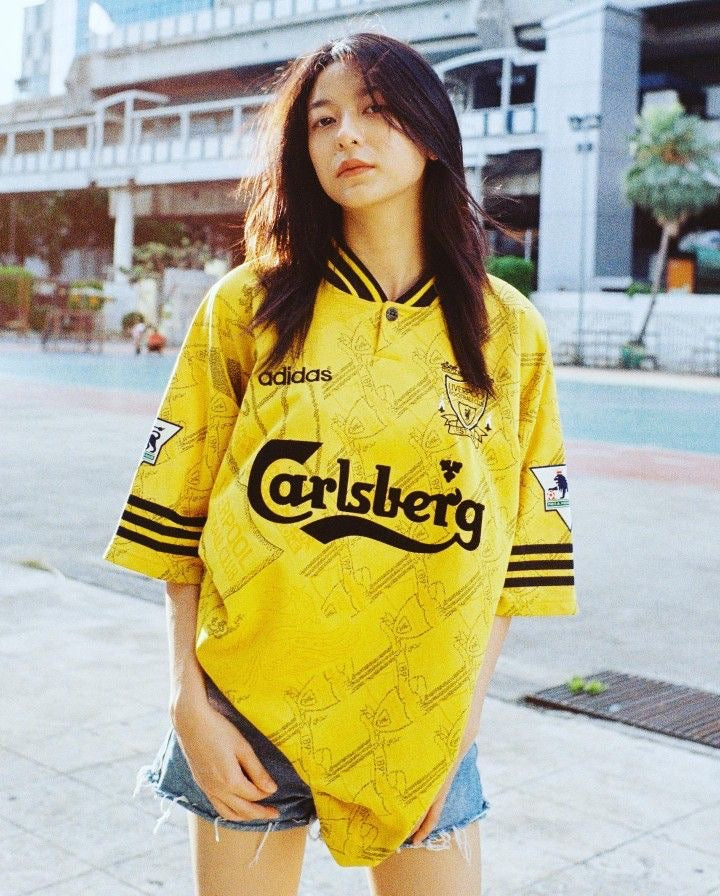 Camisola retro do Liverpool FC para jogos fora, 1994